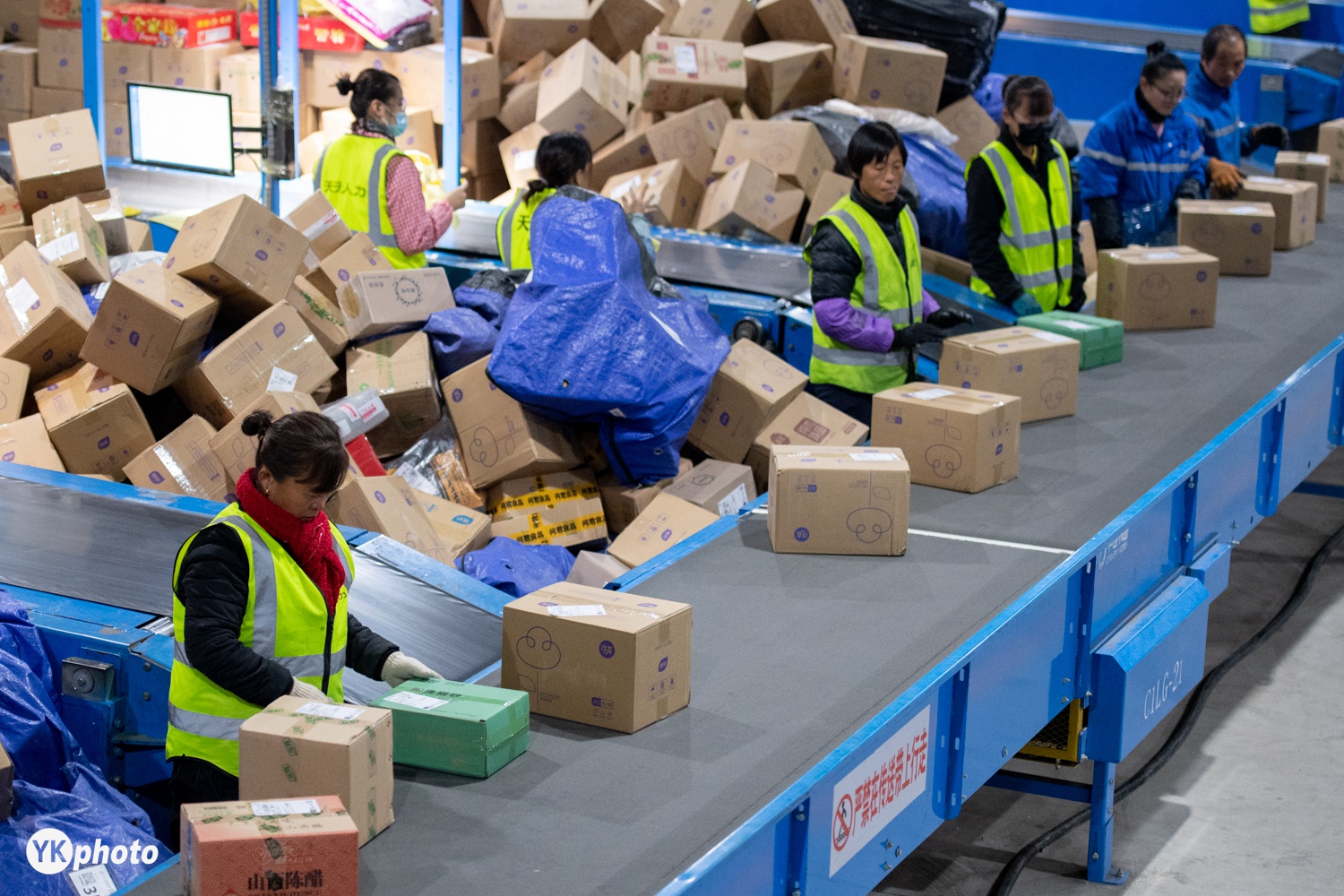 乐鱼中国官网-窗口期明尼苏达森林狼调整名单以备社区盾，防线松动环节打磨，压力陡增，控场能力受关注