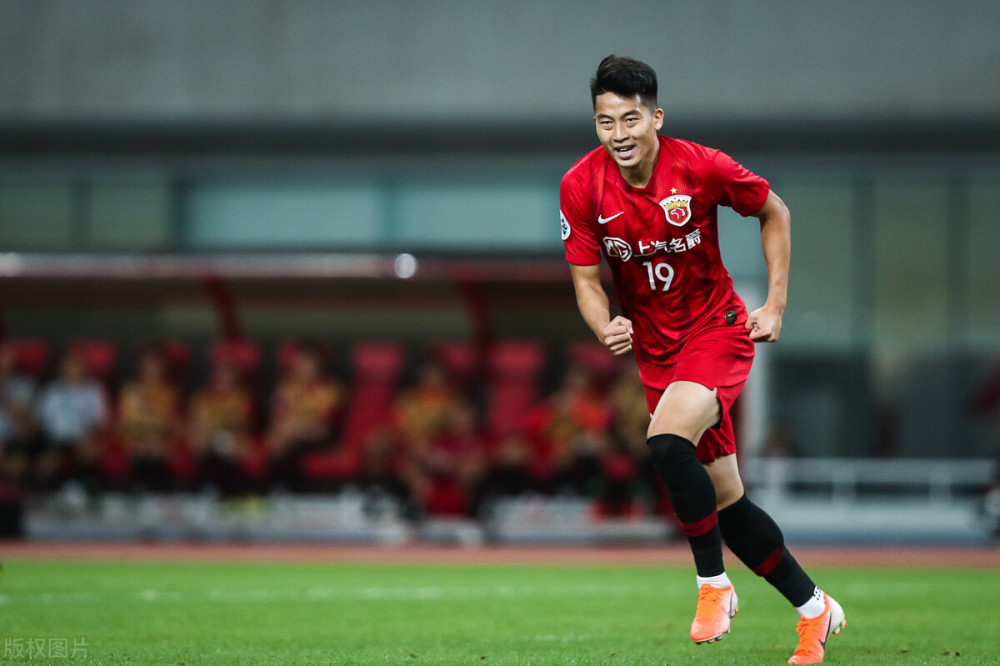 乐鱼体育官方入口-AC米兰迎中超关键赛,今晨扳平良机,压力陡增,医务组通报恢复