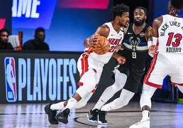 乐鱼中国官网-密尔沃基雄鹿